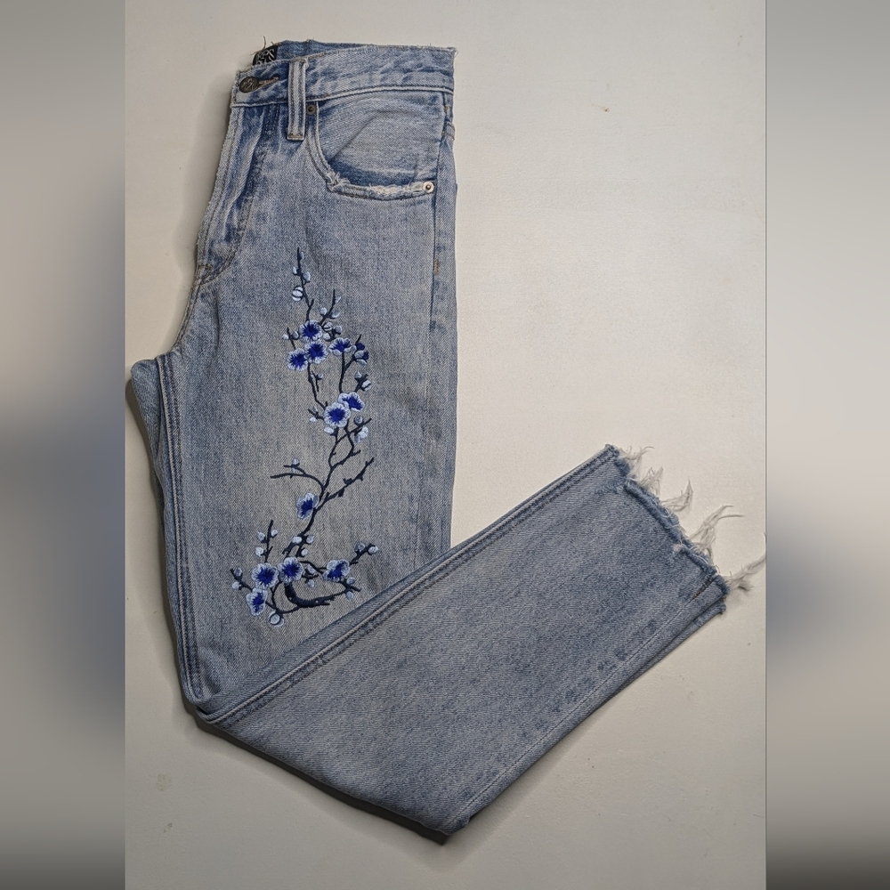 PRPS Embroidered AMX High Waist Boyfriend Jeans